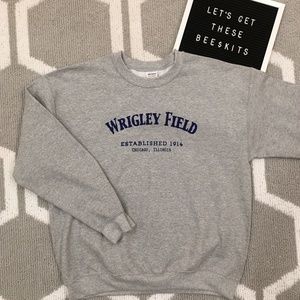 wrigley field crewneck sweatshirt